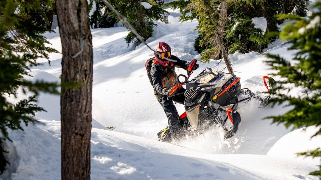 TOP 3: Off-Road Snowmobiles 2022