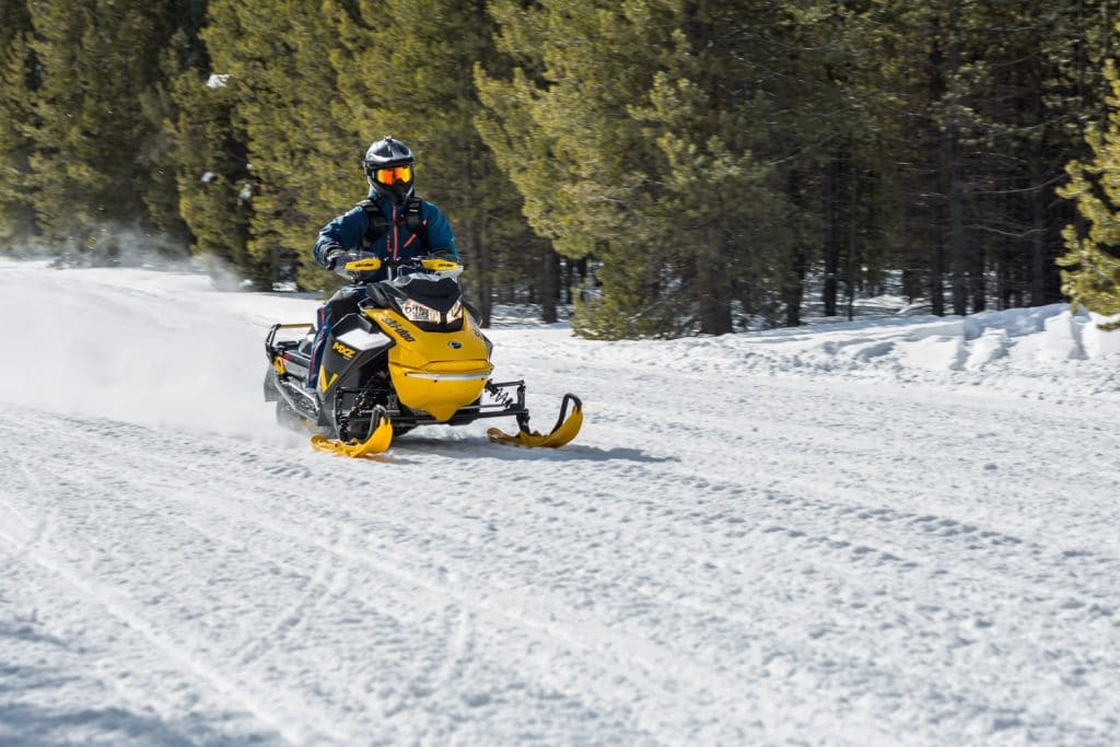 2023 SKI-DOO MXZ NEO+ Review