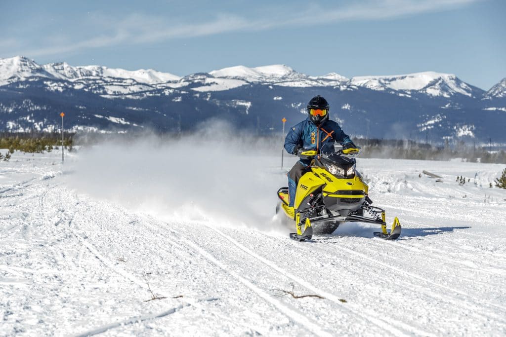 Ski-Doo MXZ Blizzard 600R Essai