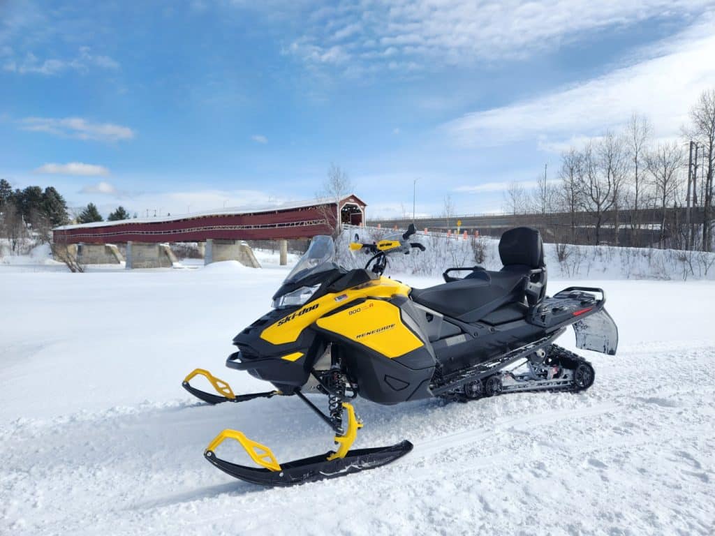 2023 Ski-Doo Renegade Adrenaline 900 ACE Turbo R test - Snowmobile Passion