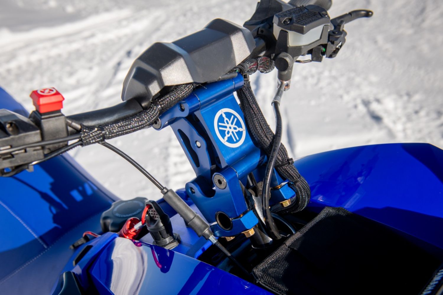 trail-hybrid snowmobiles 2025